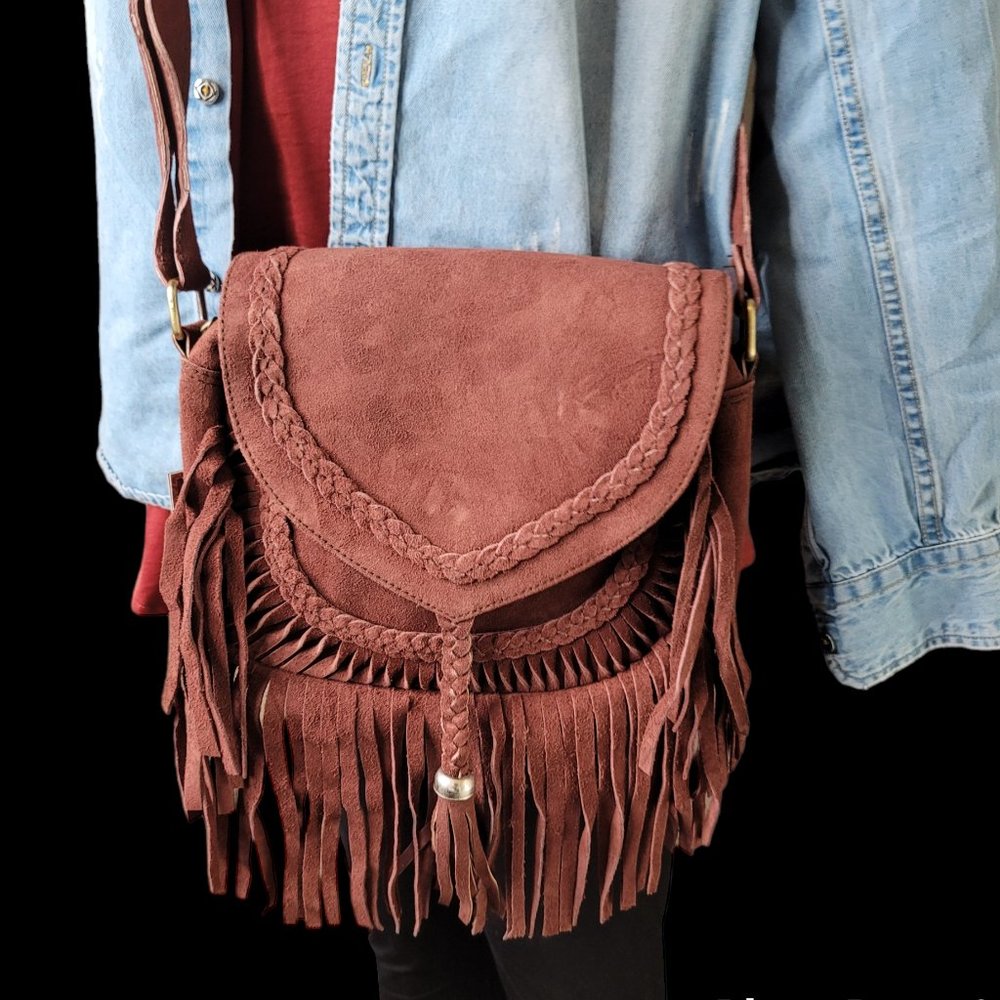 2026Genuine cowhide Western Cowgirl Style Cross Body Messenger Bag. - Picture 4 of 8